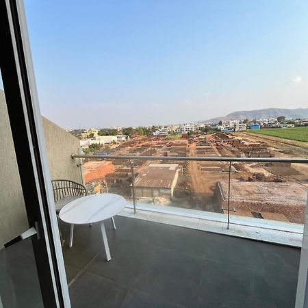 Vits Satyajeet Karad Hotel Kültér fotó