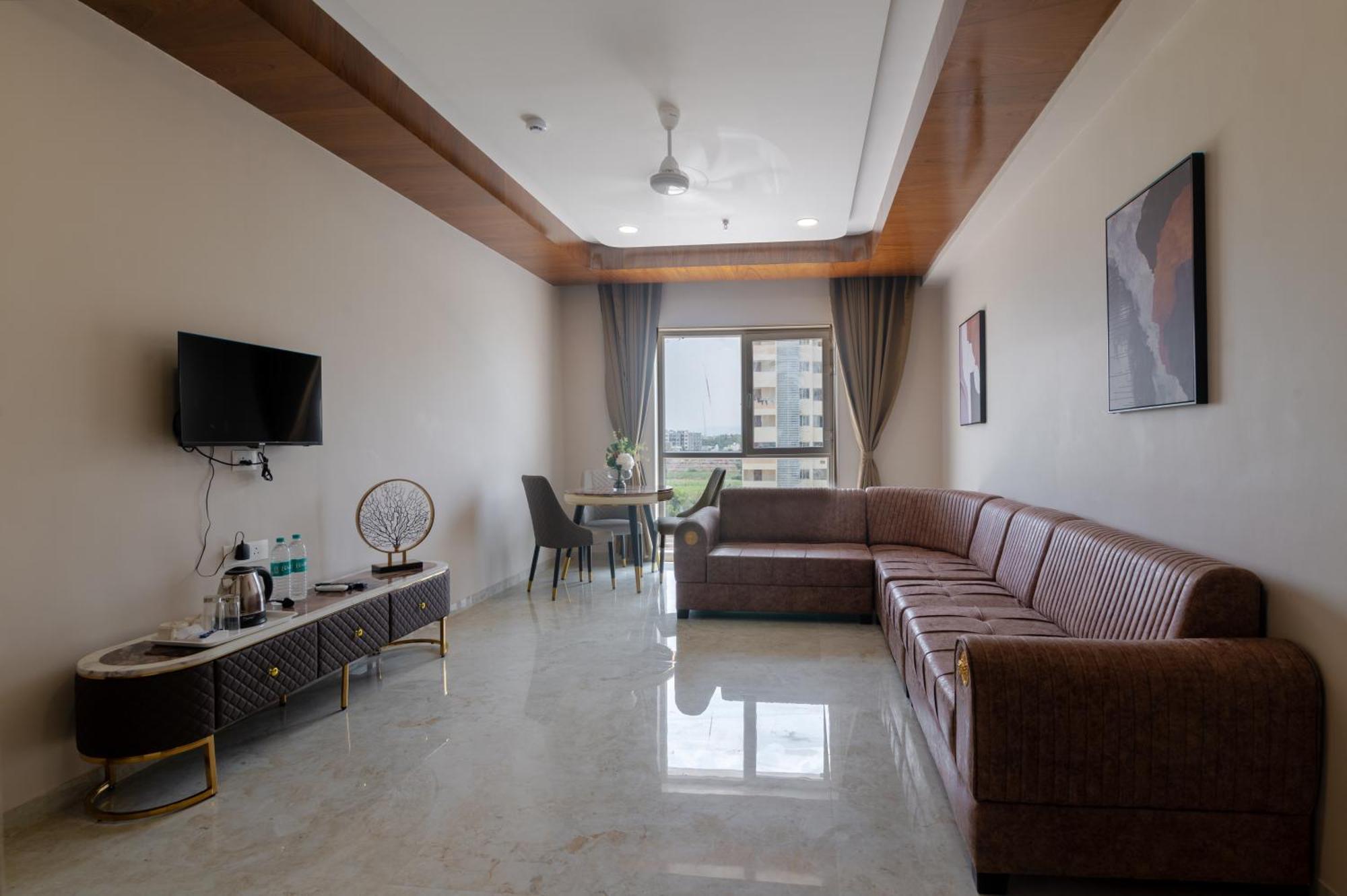 Vits Satyajeet Karad Hotel Kültér fotó